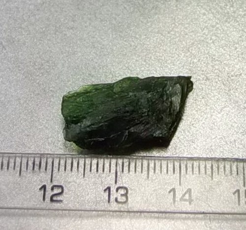 Chromdiopsid surový - D962 — foto 2
