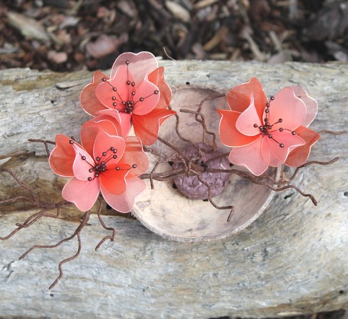 Nylon flowers- "Tři v kokosu" — foto 5