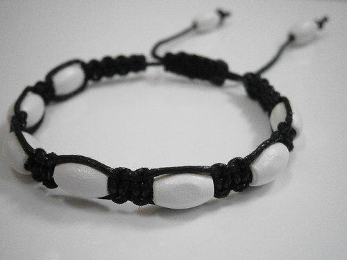 Náramek Shamballa bílý/černý — foto 2