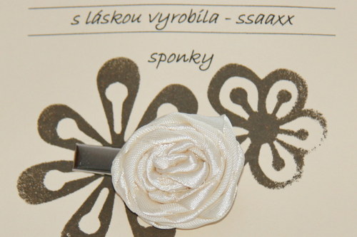 Světlounce krémová sponečka — foto 3