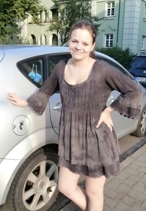 Šedá krajka — foto 2