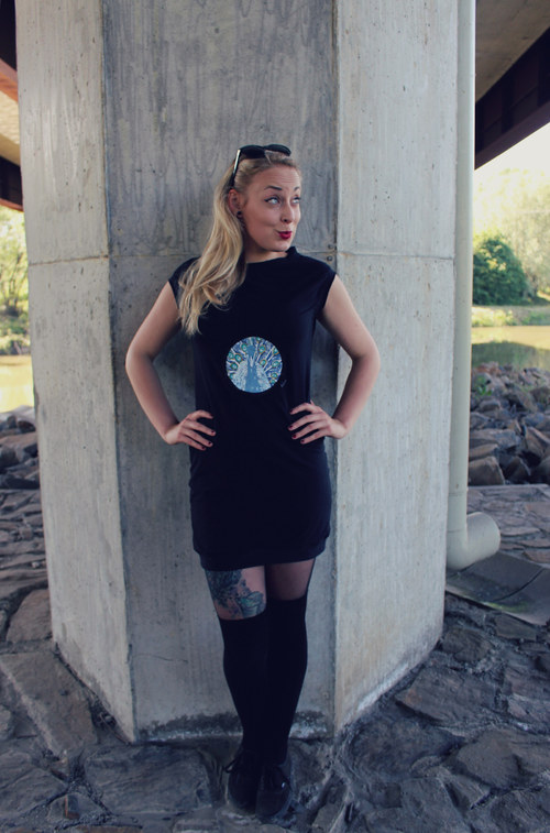 Šaty PFAU — foto 5