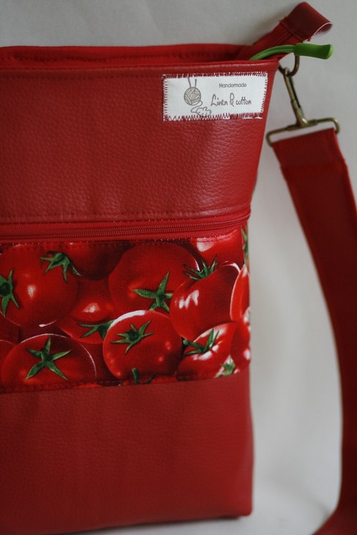 Kabelička - Luv Tomatos — foto 3