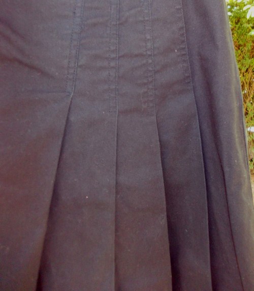 Sukně s králíkem — foto 3