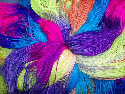 Příze Manos Alegria Fluoro — foto 2