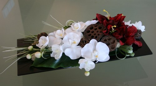 Dekorace s amarylisem a orchidejemi — foto 4