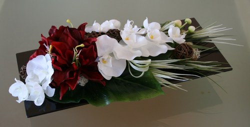 Dekorace s amarylisem a orchidejemi — foto 6