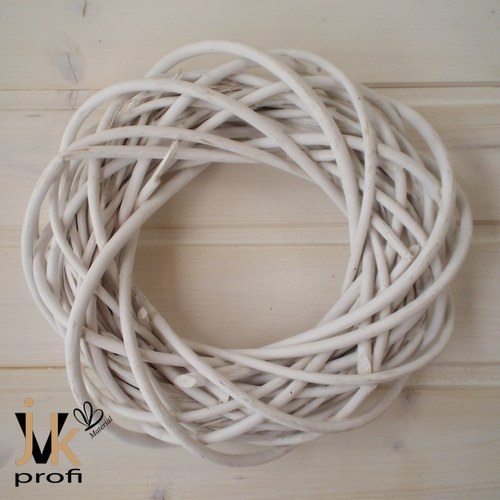 Proutěný věnec - bílý — foto 2