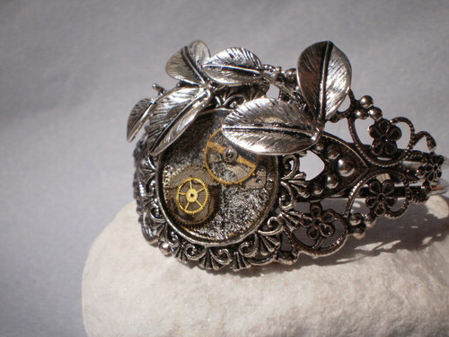 Steampunkový zdobený náramek — foto 6
