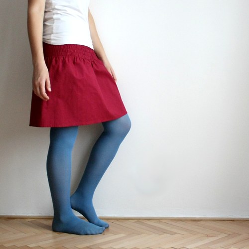 Žabka tmavě červená :) — foto 3