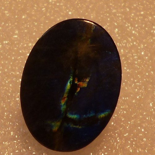 Pravý Spektrolit- cabochon — foto 2