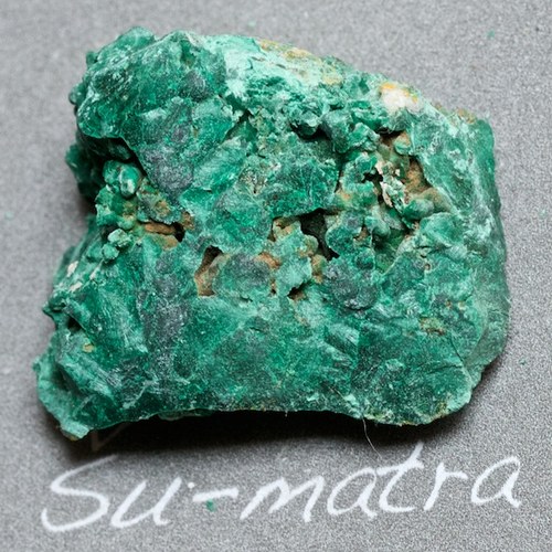 Malachit- surový — foto 3