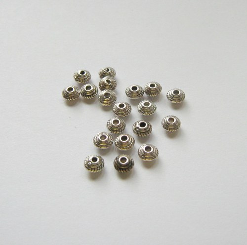 Korálky 5 x 3 mm 20 ks. — foto 2