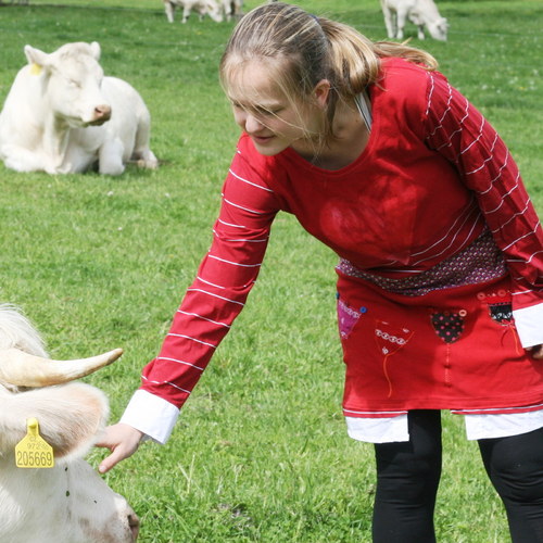 Cowgirl tričkošaty — foto 5
