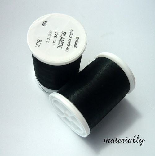 SILAMIDE A nit na šitý šperk - black 40m — foto 2