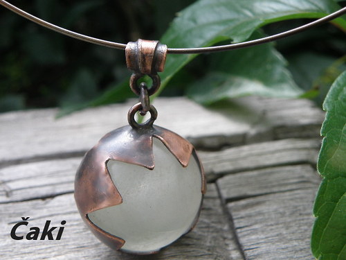 Svítící kulička - přívěšek — foto 6