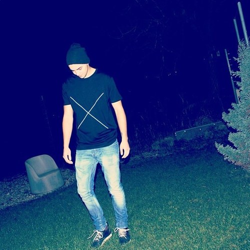 Triko Black Cross — foto 2