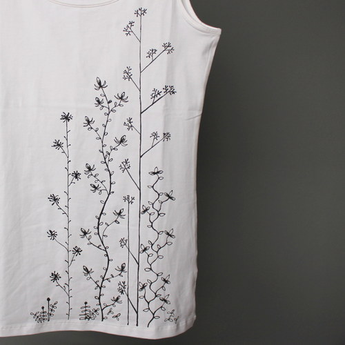 Bílé tílko floral na přání — foto 2