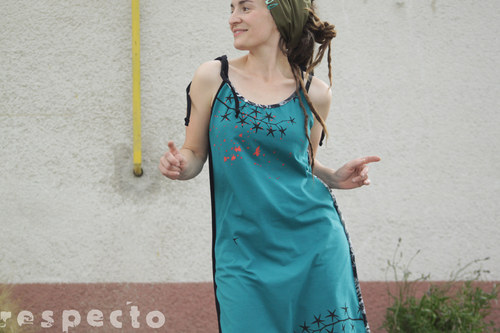Šaty ............ L — foto 2