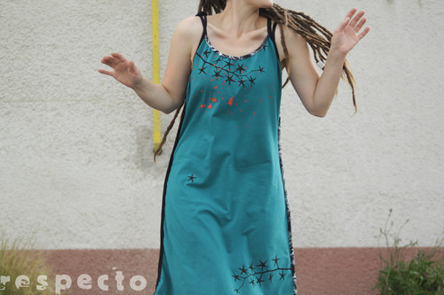Šaty ............ L — foto 4