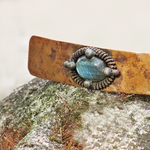 Labradoritový amulet - spona do vlasů — foto 3