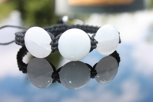 Náramek makramé/shamballa — foto 4