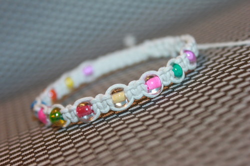 Duhový.. Náramek makramé/shamballa — foto 5
