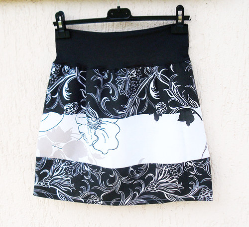 Black and white skirt II. — foto 6