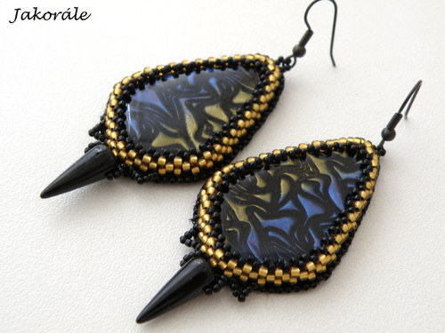 Elegantní dlouhé náušnice — foto 5