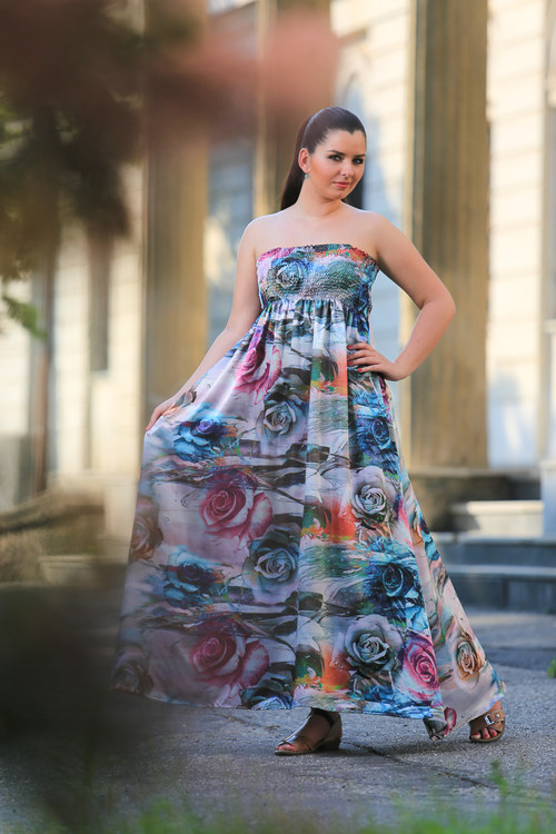 Šaty dlouhé — foto 3