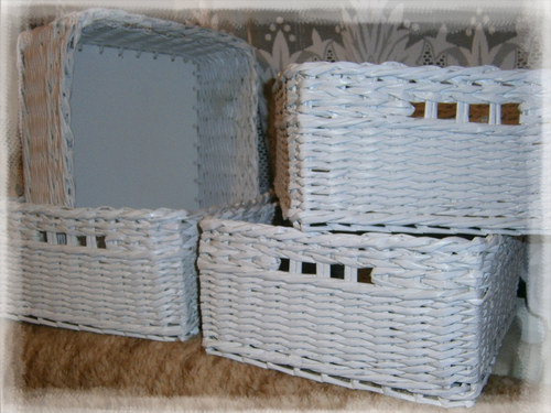 Bílé košíčky do kuchyňské linky — foto 2