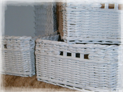 Bílé košíčky do kuchyňské linky — foto 3