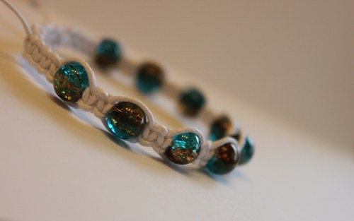 Náramek makramé/shamballa — foto 4