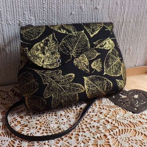 Golden Leaves — foto 2