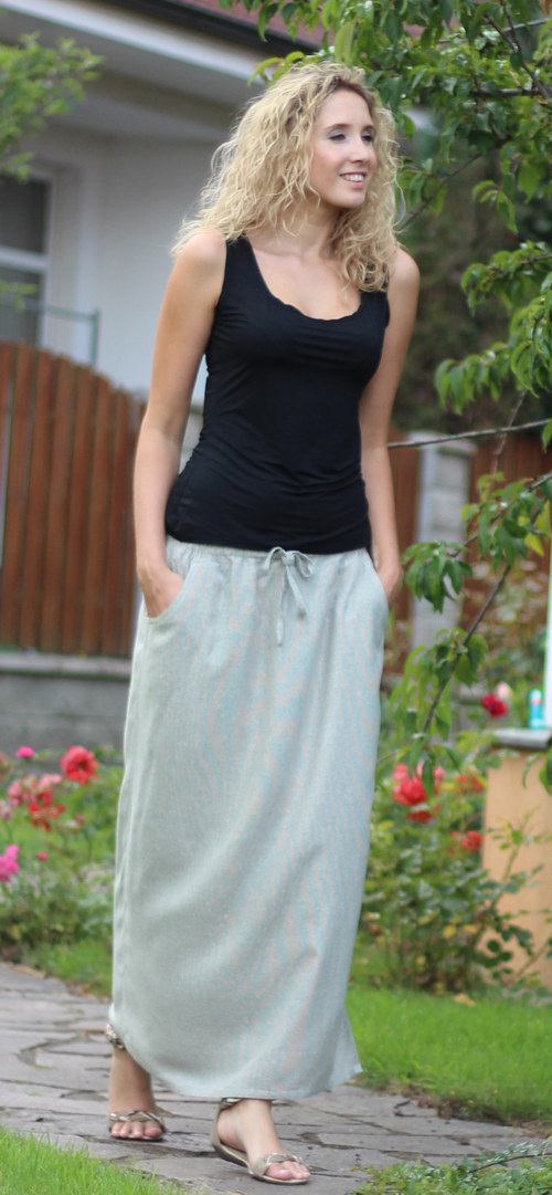 Dlouhá šedá sukně — foto 2