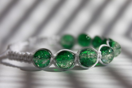 Miss green.. Náramek macrame/shamballa — foto 3