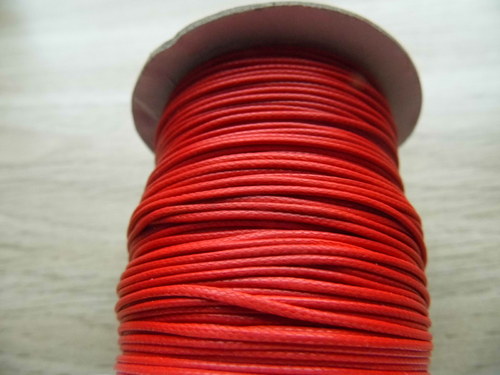 Vosková polyester.šnůra 1mm - 3m /červená/ — foto 2