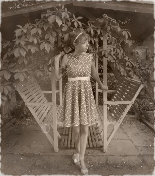 Retro šaty zelené — foto 4
