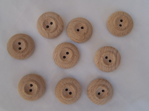Dřevěný knoflík - 9ks — foto 2