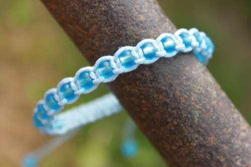 Jasné nebe ... Náramek macramé — foto 3