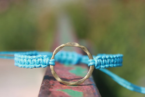 Tyrkysový.. Náramek makramé/shamballa — foto 4