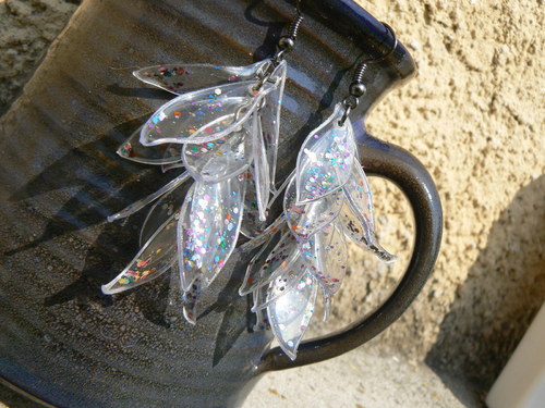 Střapaté čiré s barevnými glitry... — foto 2