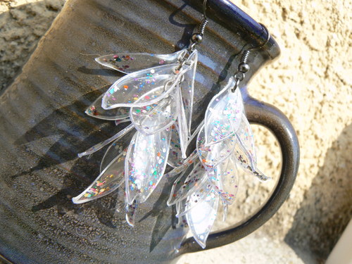 Střapaté čiré s barevnými glitry... — foto 3