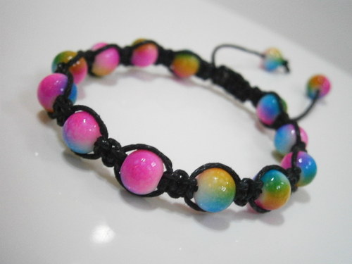Náramek barevný, duhový (shamballa) — foto 4