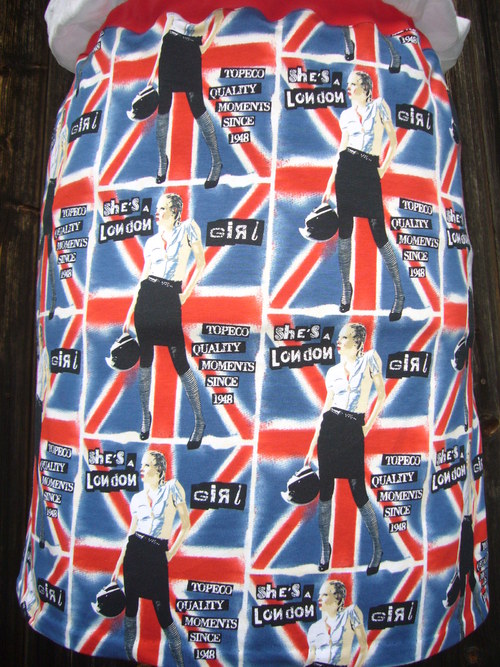 She´s a London girl — foto 2