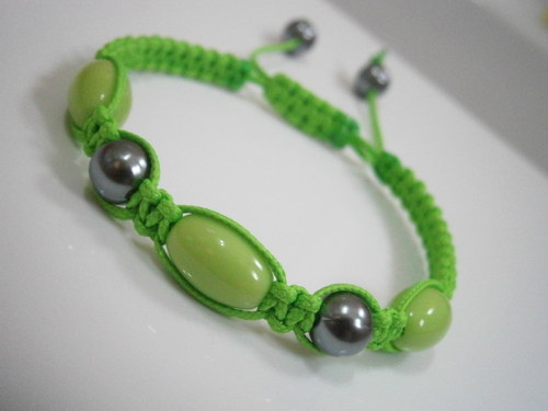 Shamballa náramek zelený (makramé) — foto 2