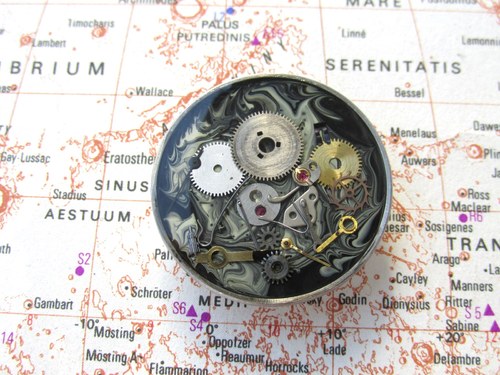 BROŽ steampunk — foto 2