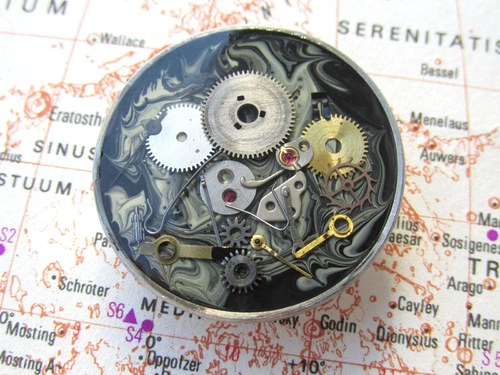 BROŽ steampunk — foto 3