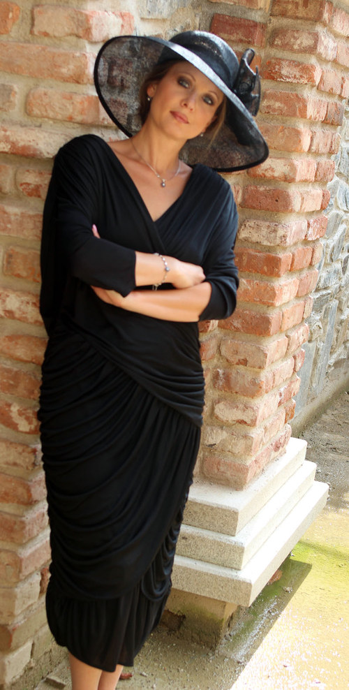 Černé šaty "léta třicátá" — foto 2
