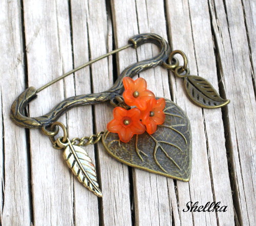Brož ,,Meadow Orange Bells,, — foto 2